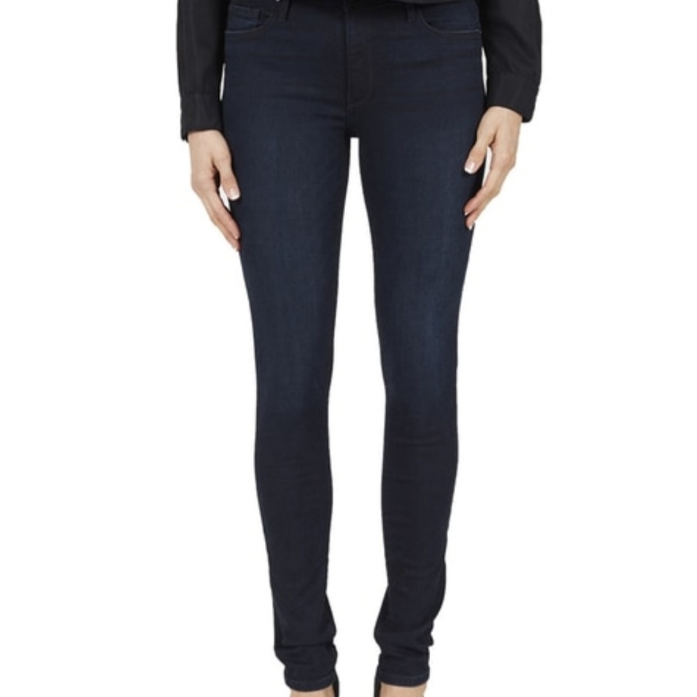 **SOLD**BLACK ORCHID Super Skinny Jeans NWT sz 26